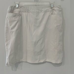 ADIDAS GOLF SKORT WHITE GOOD CONDITION